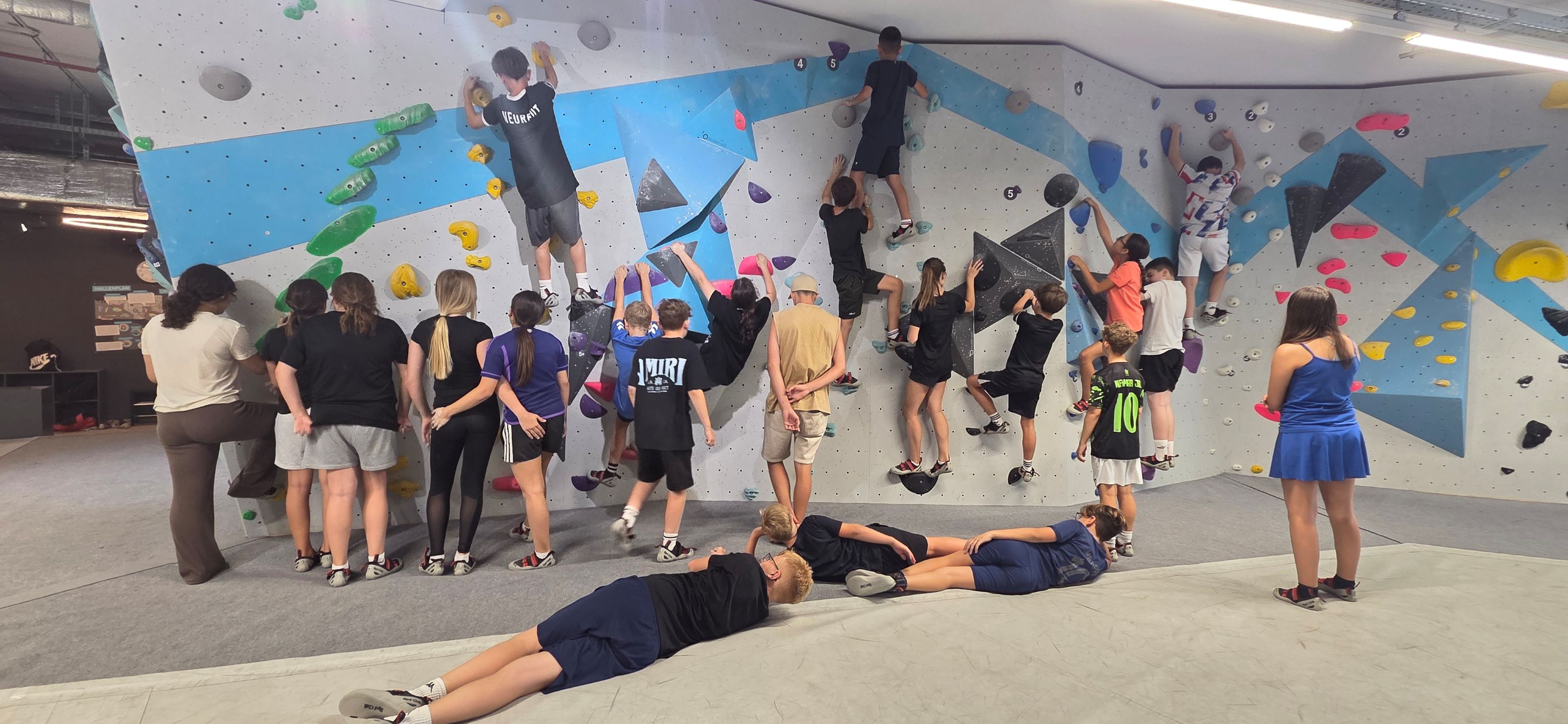Klassenausflug in die Boulderhalle 